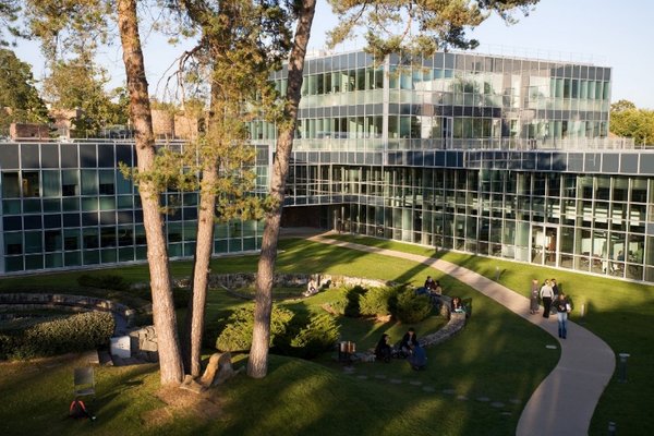 INSEAD Fontainebleau campus