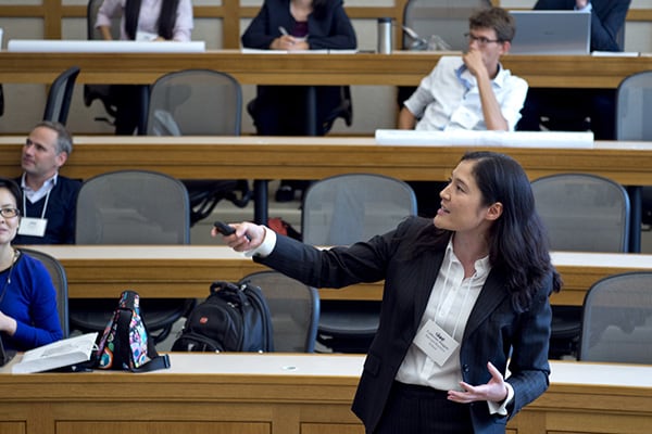 Catherine Duggan presenting at SIOE 2015.