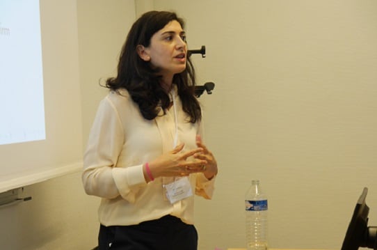 Raffaella Sadun presenting at SIOE.